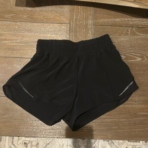 Lululemon Hotty hot shorts